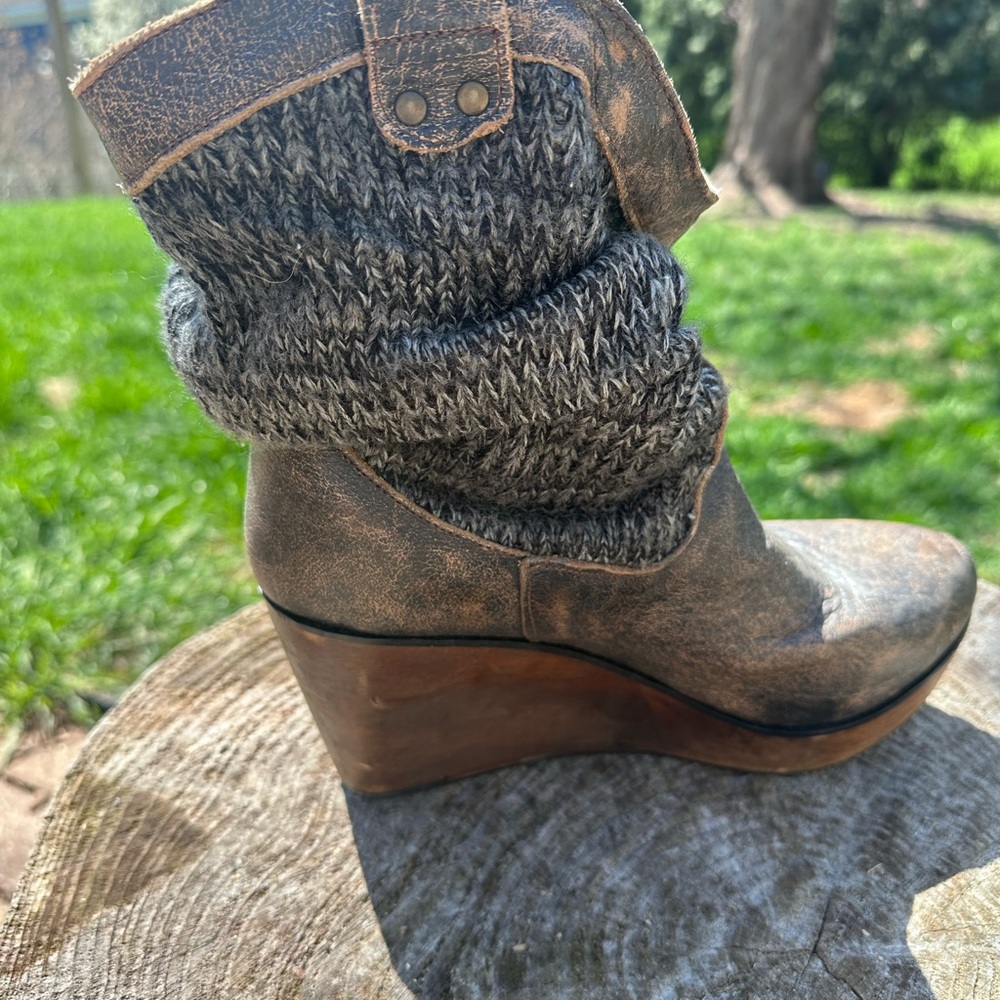 BedStu Brown Wedge Ankle Boots with Knit Cuff